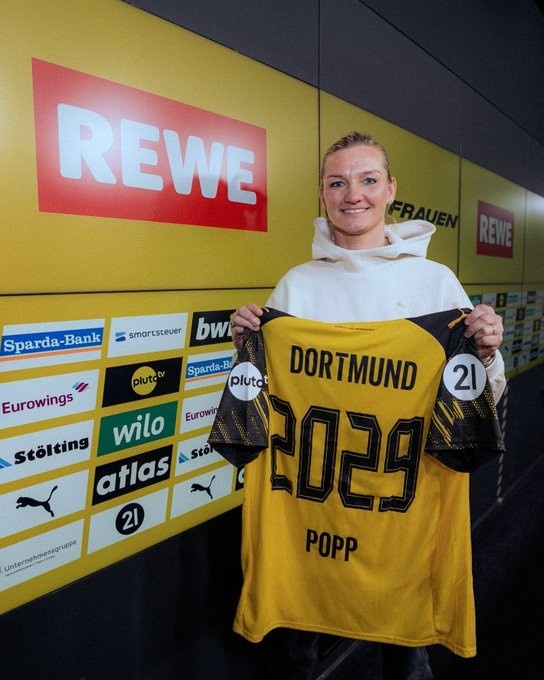 皇冠体育-官方：多特蒙德女足签下德国女足名将波普，签约至2029年
